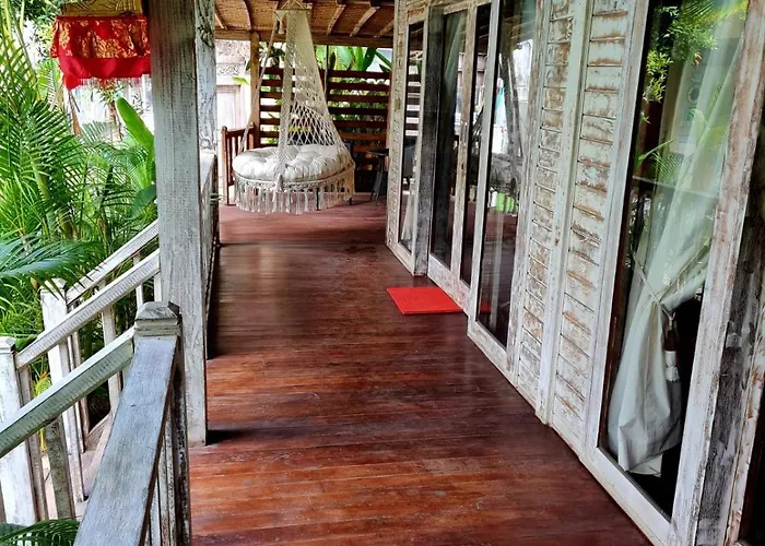 Kakiang Konukevi 4*
